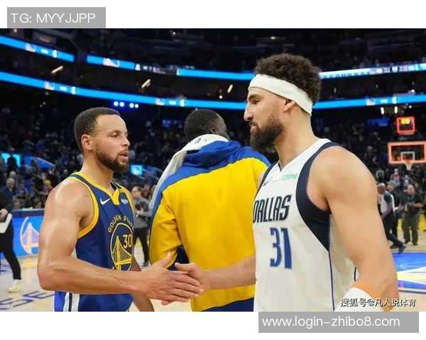 克莱汤普森如何在NBA赛场上重塑自我与球队的辉煌之路 克莱汤普森如何在NBA赛场上重塑自我与球队的辉煌之路