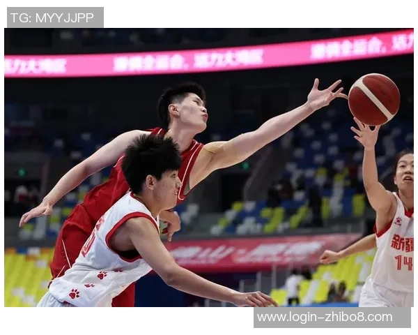 新疆对阵广东篮球赛事现场直播精彩回顾与分析